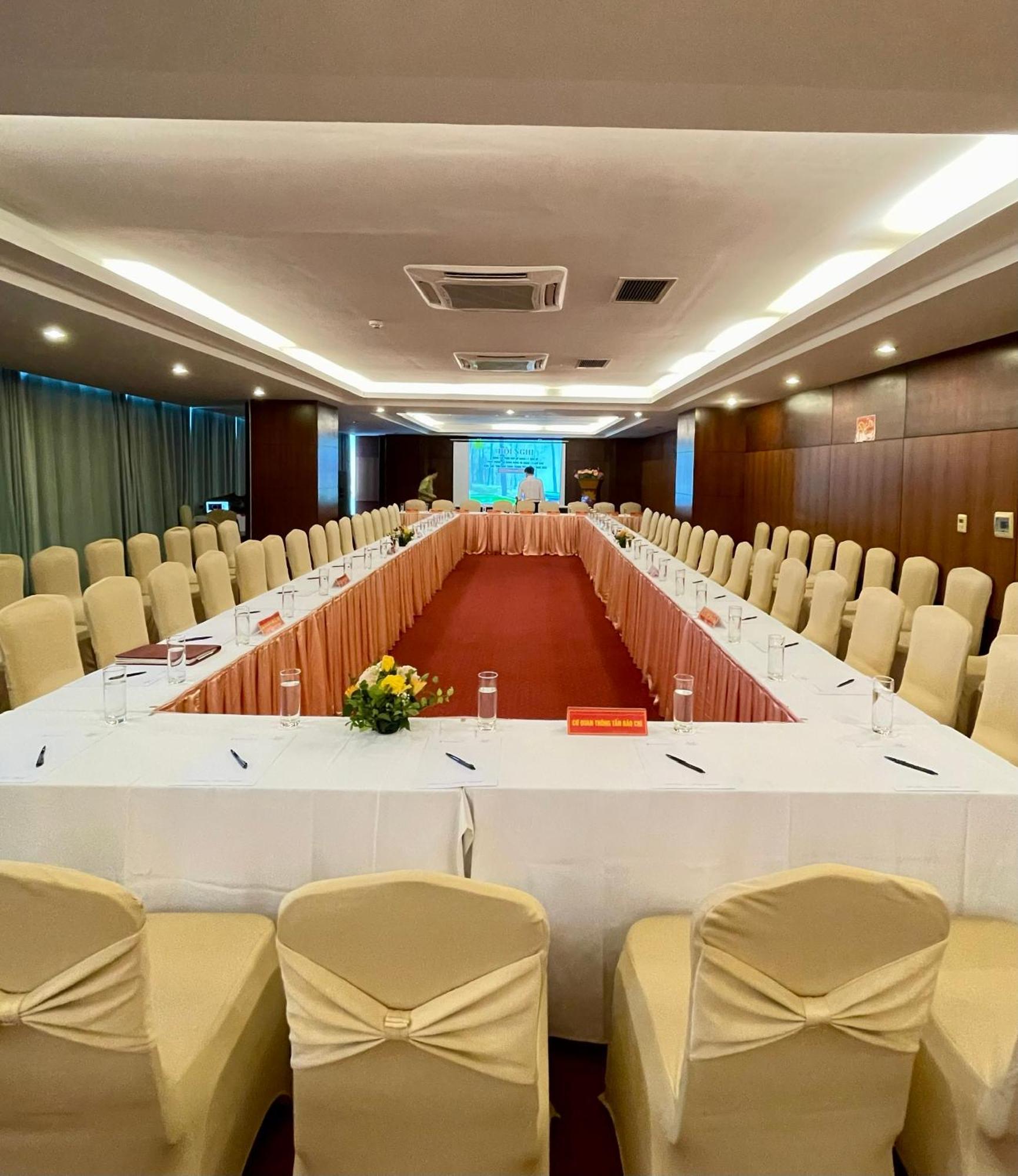 Muong Thanh Grand Xa La Hotel Ханой Экстерьер фото